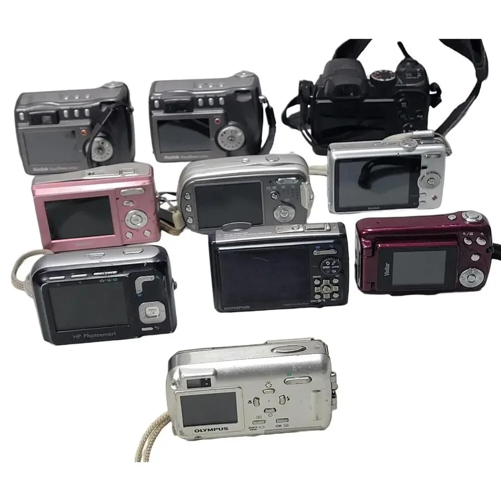 Lof Of 10 Digital Cameras For Parts Or Repair Only Kodak Olympus HP GE Sanyo